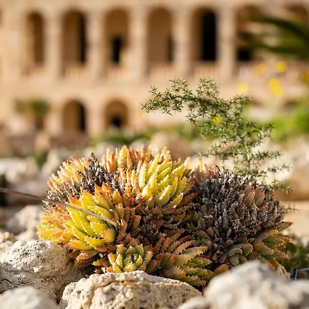 Harbour Views Duplex Maisonette With Jacuzzi Hot Tub