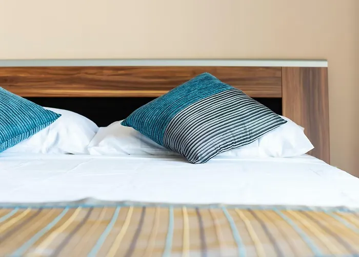 Harbour Views Duplex Maisonette With Jacuzzi Hot Tub * Mgarr