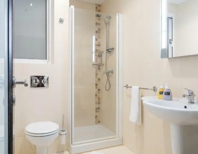 Harbour Views Duplex Maisonette With Jacuzzi Hot Tub Сasa de vacaciones