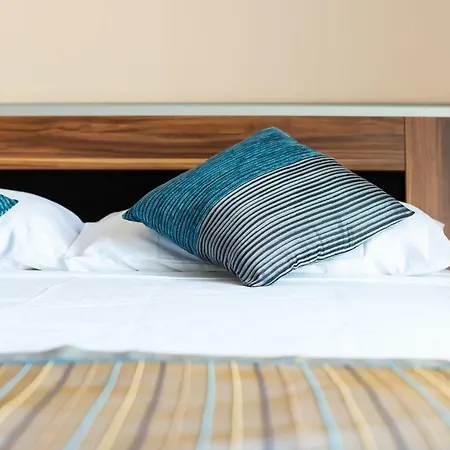 Harbour Views Duplex Maisonette With Jacuzzi Hot Tub * Mgarr